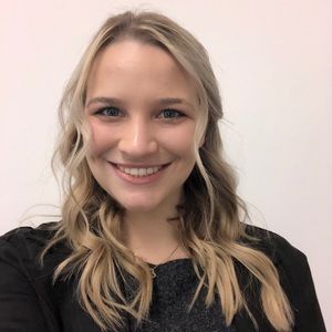 Meet your Posher, Kelly